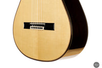Siccas Luthiers - Creation Doubletop Spruce 64 cm - Front view thumbnail