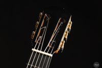 Siccas Luthiers - Creation Doubletop Cedar 64 cm - Neck and tuner thumbnail