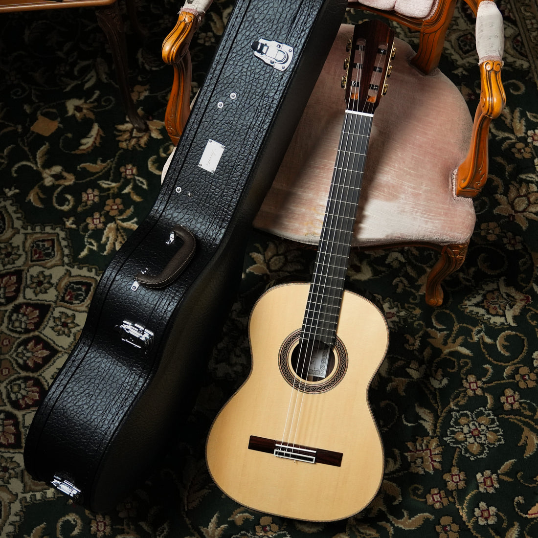 Siccas Luthiers - Halo Traditional Spruce
