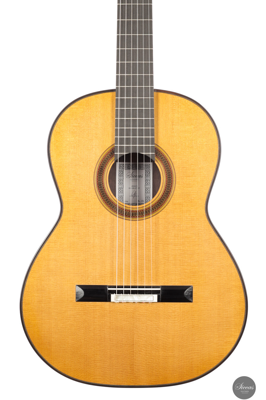 Siccas Luthiers - Legacy Doubletop Spruce 64 cm - Front view