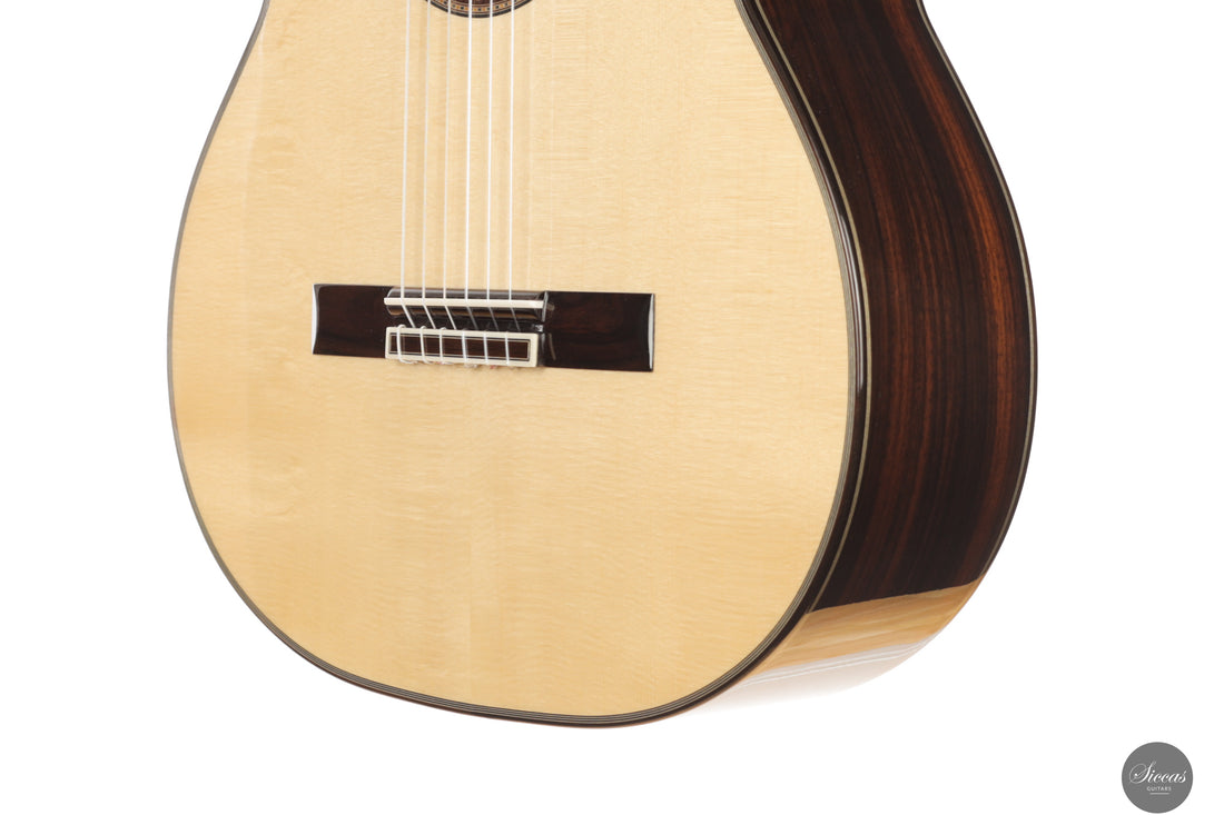 Siccas Luthiers - Recital Traditional Spruce 64 cm - Front view