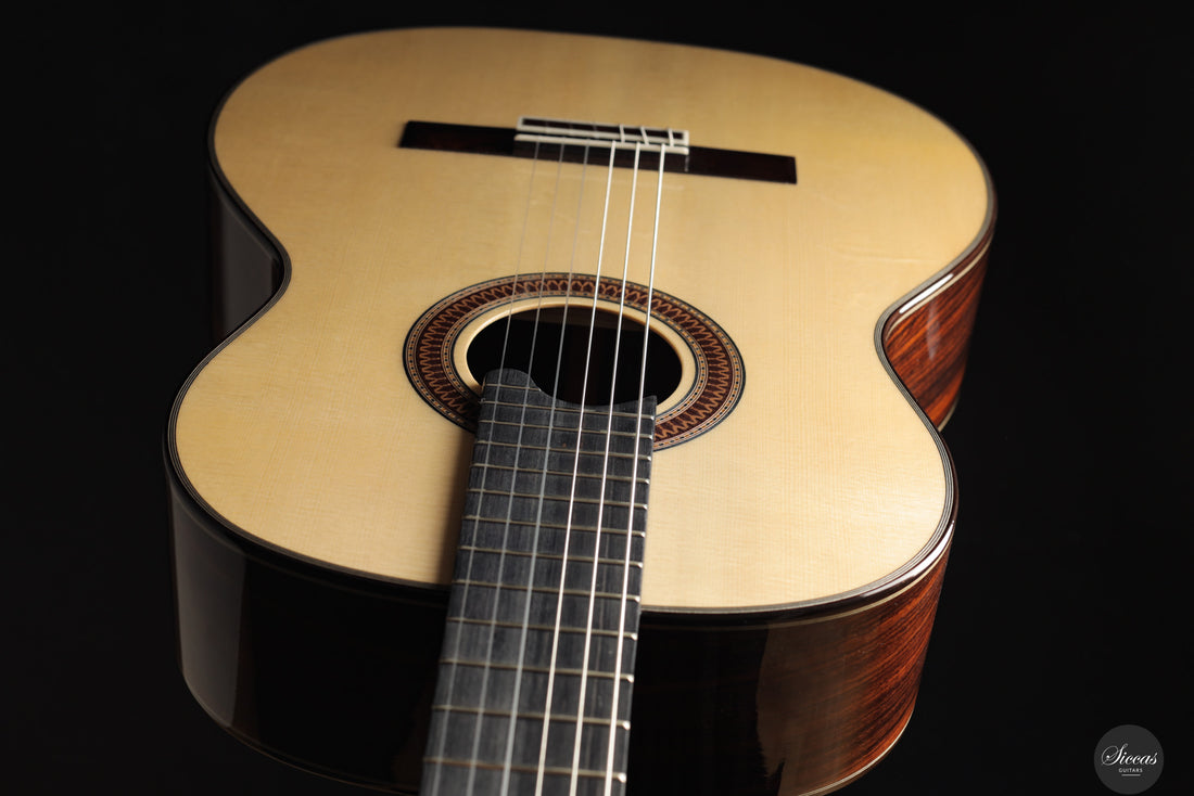 Siccas Luthiers - Recital Traditional Spruce 64 cm - Front view