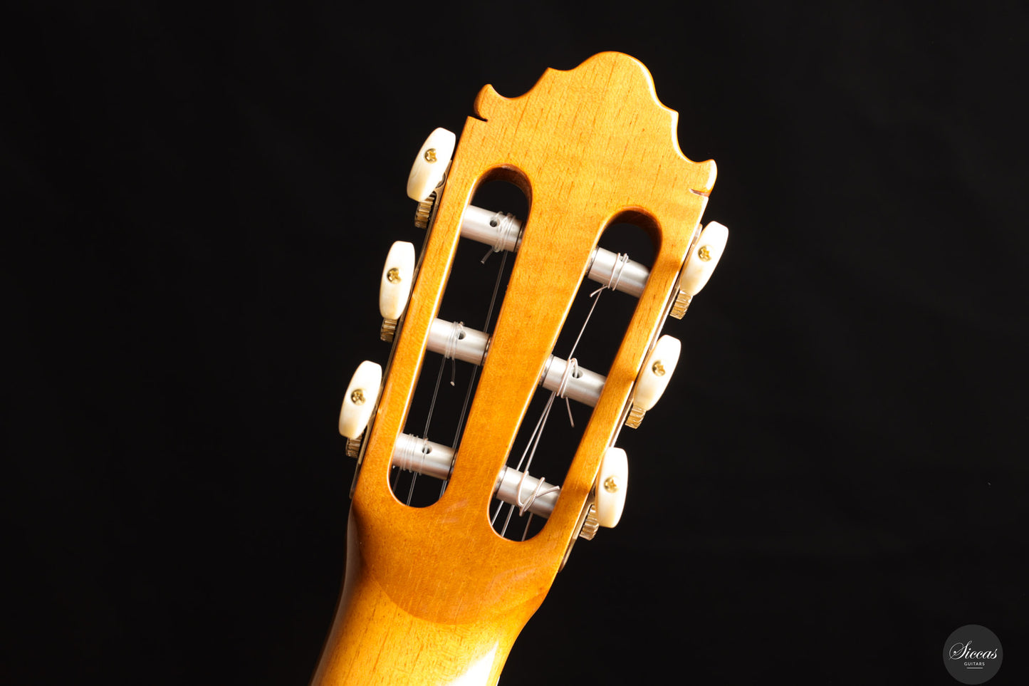 Vicente Carrillo - 2025 - Gabriela II Cedar/Madagascar - 63 cm