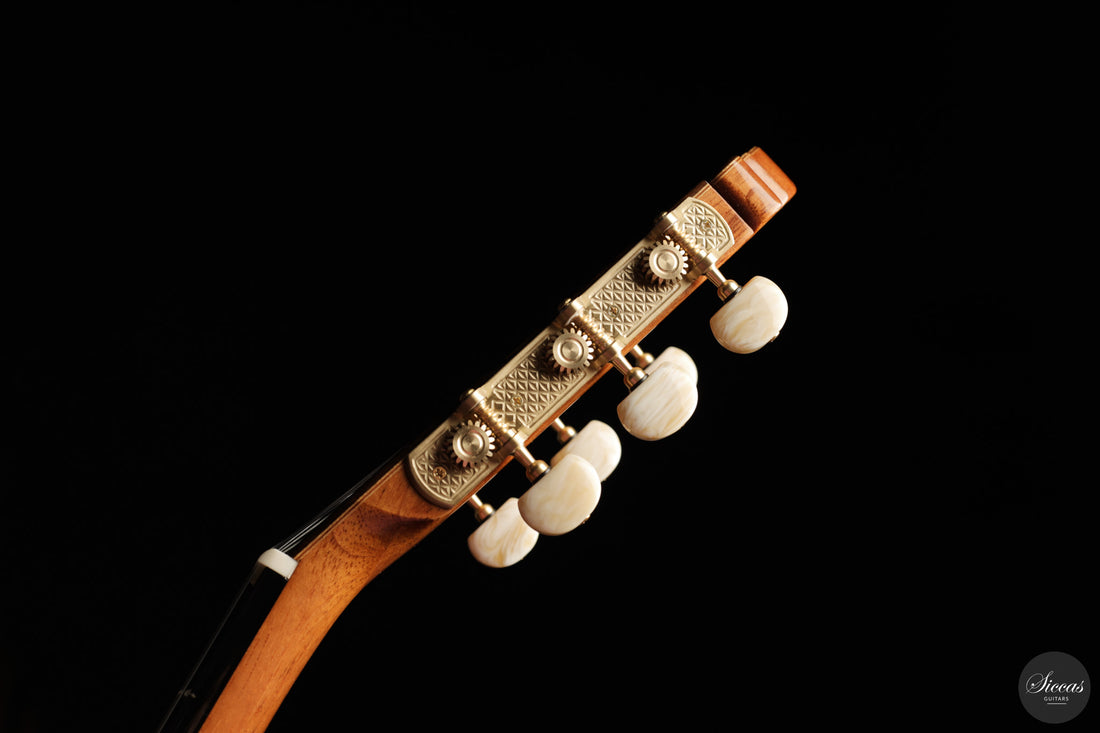 Vicente Carrillo - 2026 Gabriela II - Cedar 63 cm