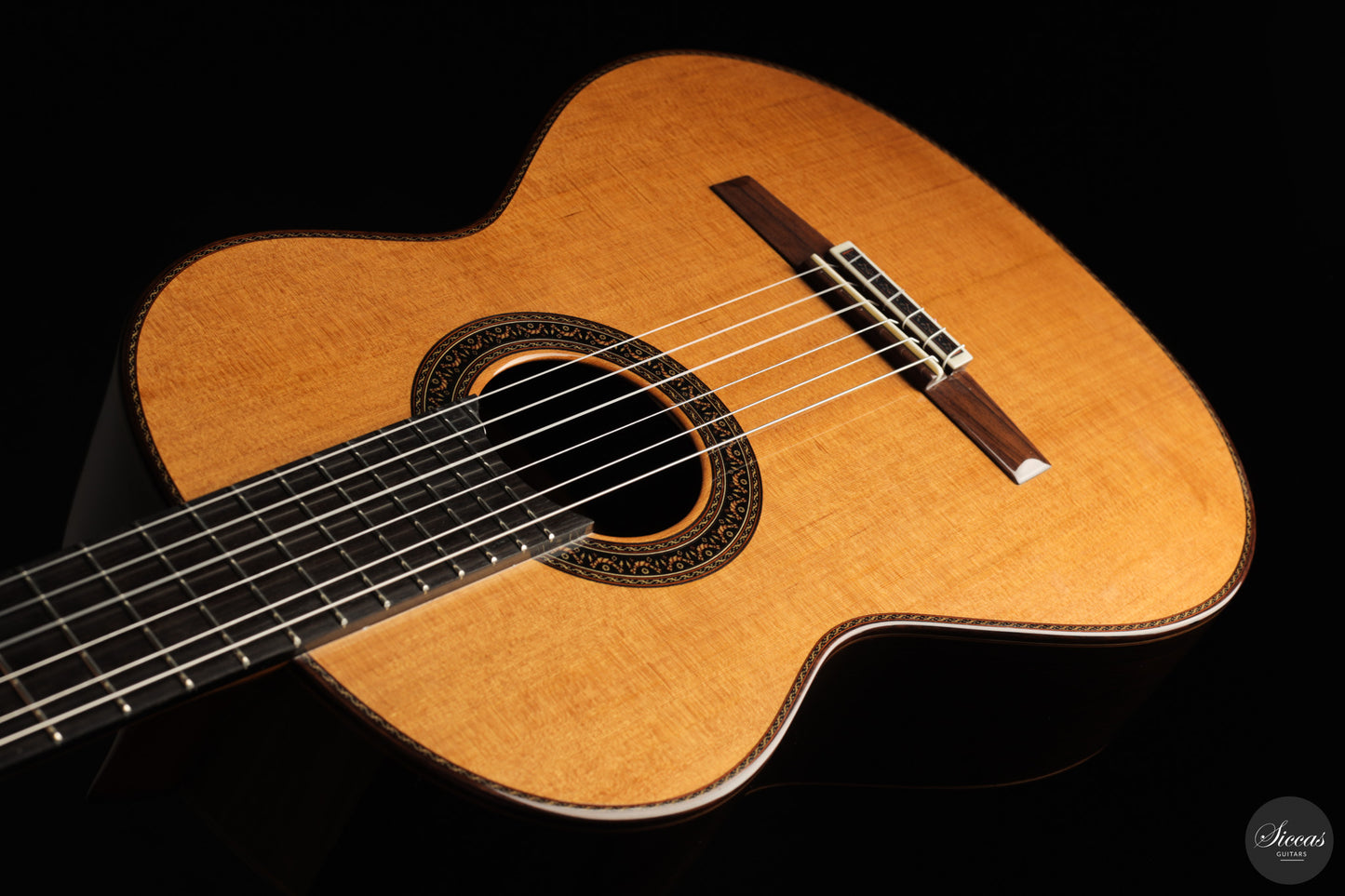 Vicente Carrillo - 2026 Gabriela II - Cedar 64 cm