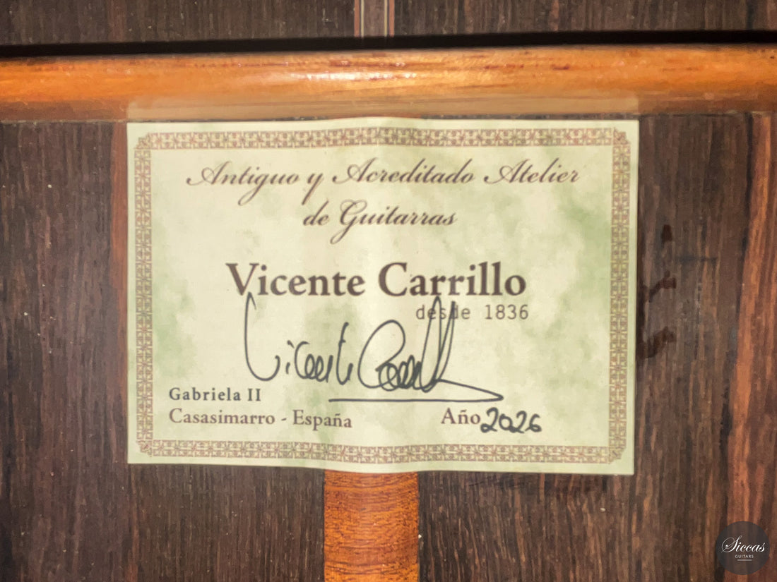 Vicente Carrillo - 2026 Gabriela II - Cedar 64 cm